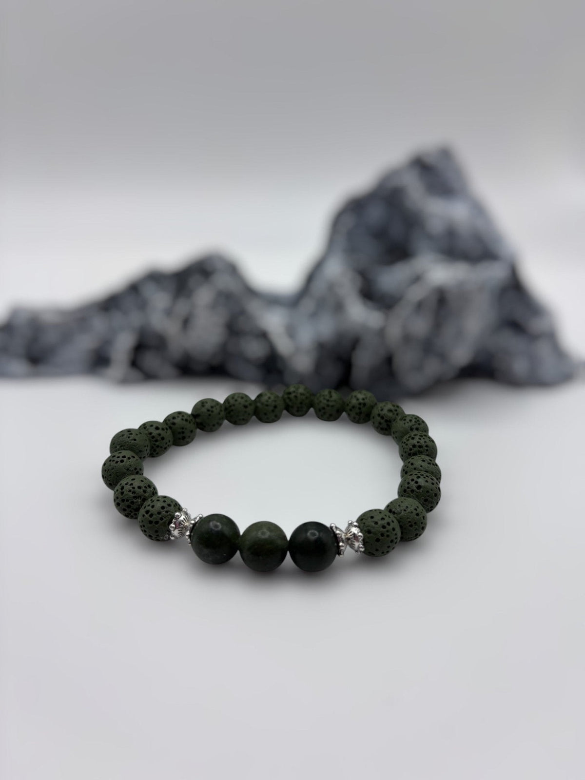 Énergie Zen | Jade canadien vert mat | Bracelet diffuseur - Bijoux LavaLife